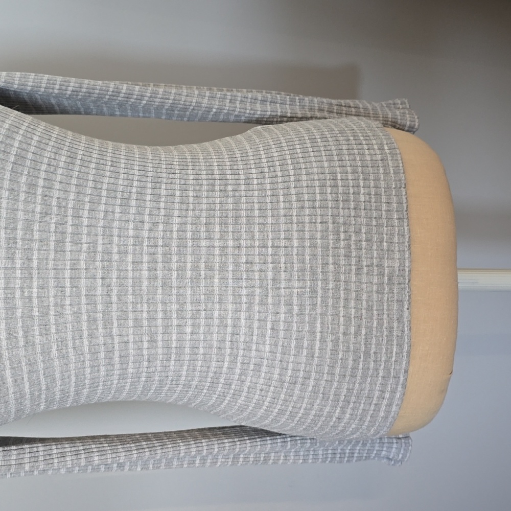 FRAME 70S Long Sleeve Turtleneck - Picture 3 of 8